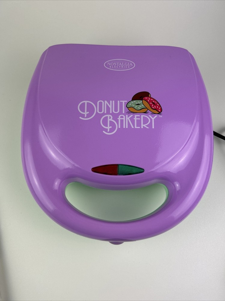 Nostalgia Electronics Electric Mini Donut Bakery Maker Dessert MDM600 - Tested