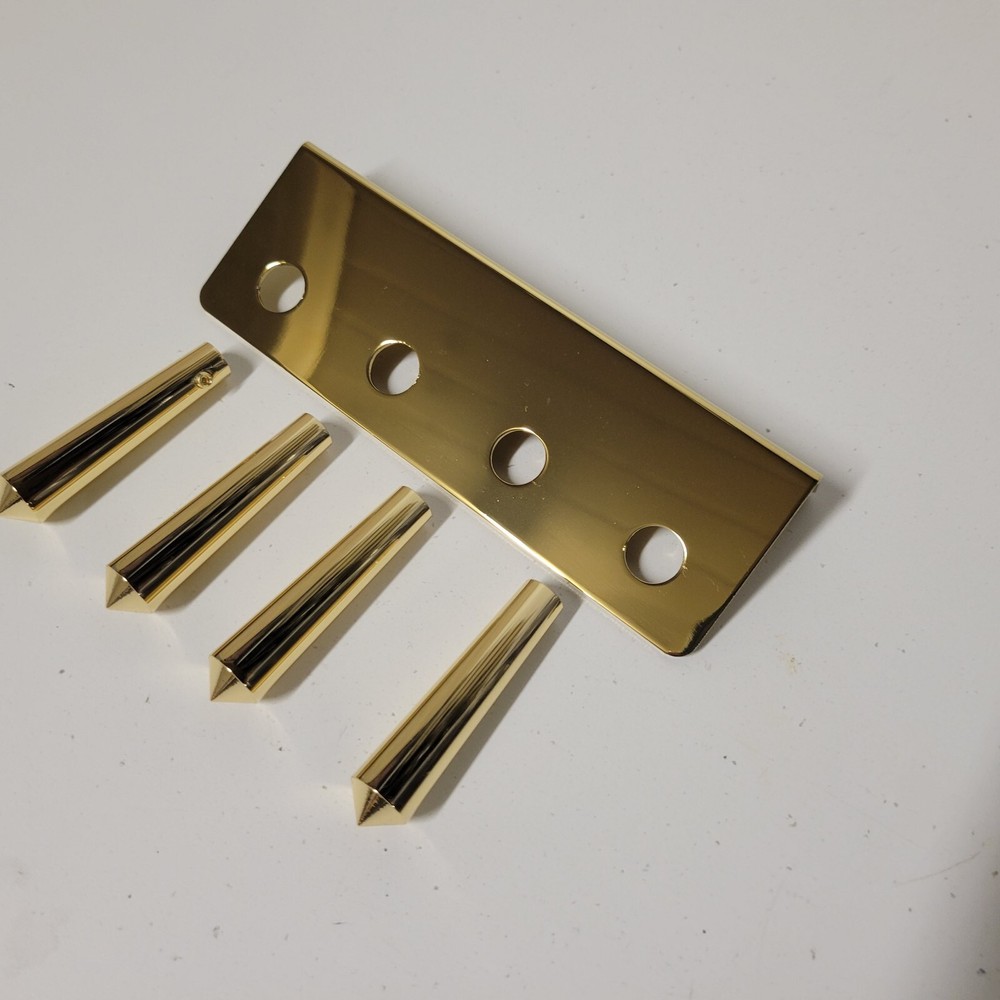 LOWRIDER HYDRAULICS SWITCH PLATE /PANEL 4 HOLE GOLD +4 GOLD EXTENSIONS NEW