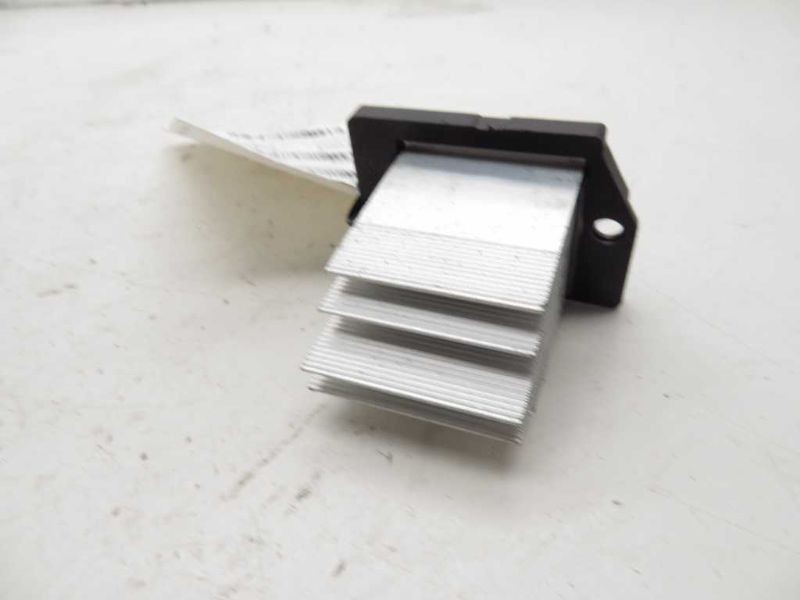 GENESIS 2013 BLOWER MOTOR RESISTOR