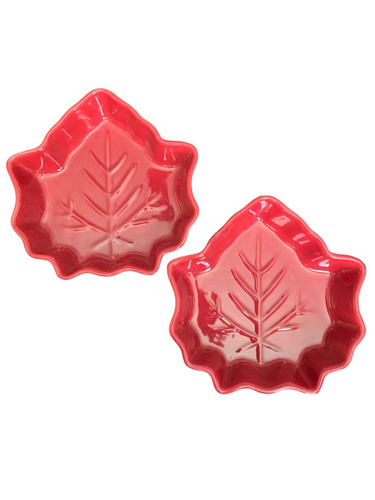 Celebrate It Bakeware Dish Molds 2-Pc. Red “Give Thanks” Fall Leaf Thanksgiving