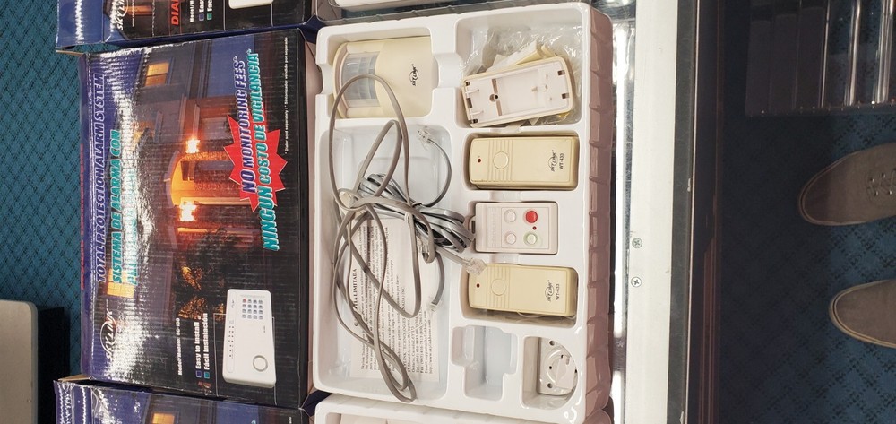 Skylink Total Protection Alarm System With Dialer And Additional Accessories