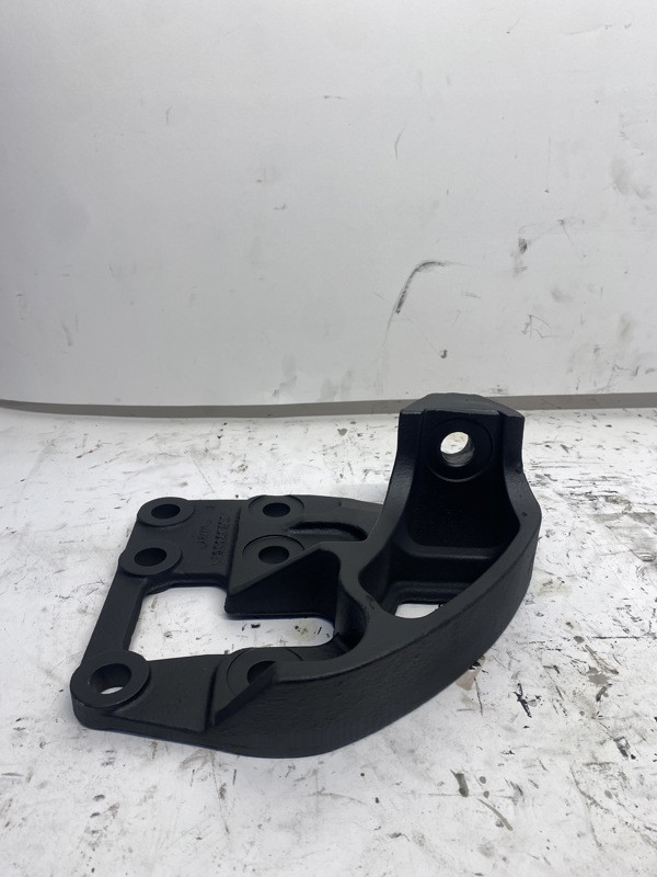 2014 International Maxxforce 13 Engine Mount 3808945C1 (548-12741)