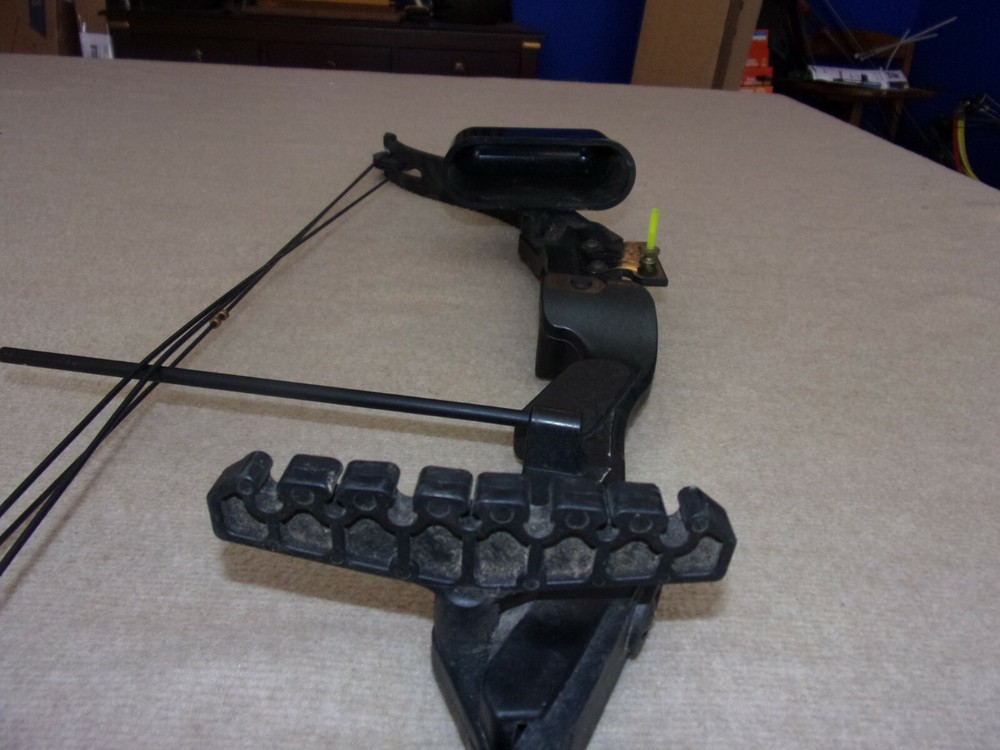 Golden Eagle Brave Youth Bow Full set up
