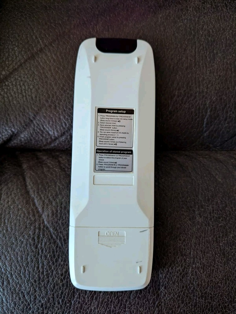 Medizs SMART CP 11 - Auto Chart Projector W Remote & Manual