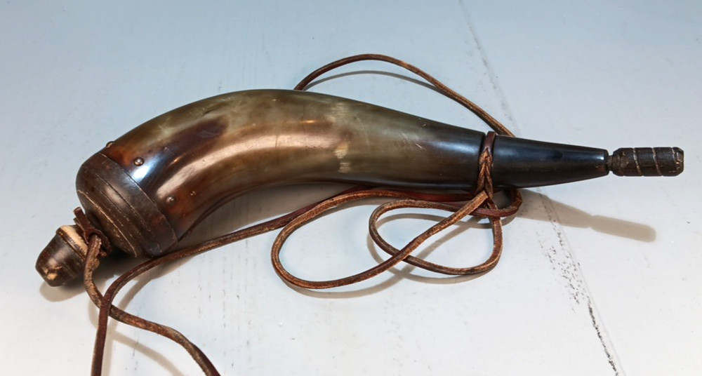Vintage 1960's POWDER HORN Earl Cureton Kentucky Muzzleloader