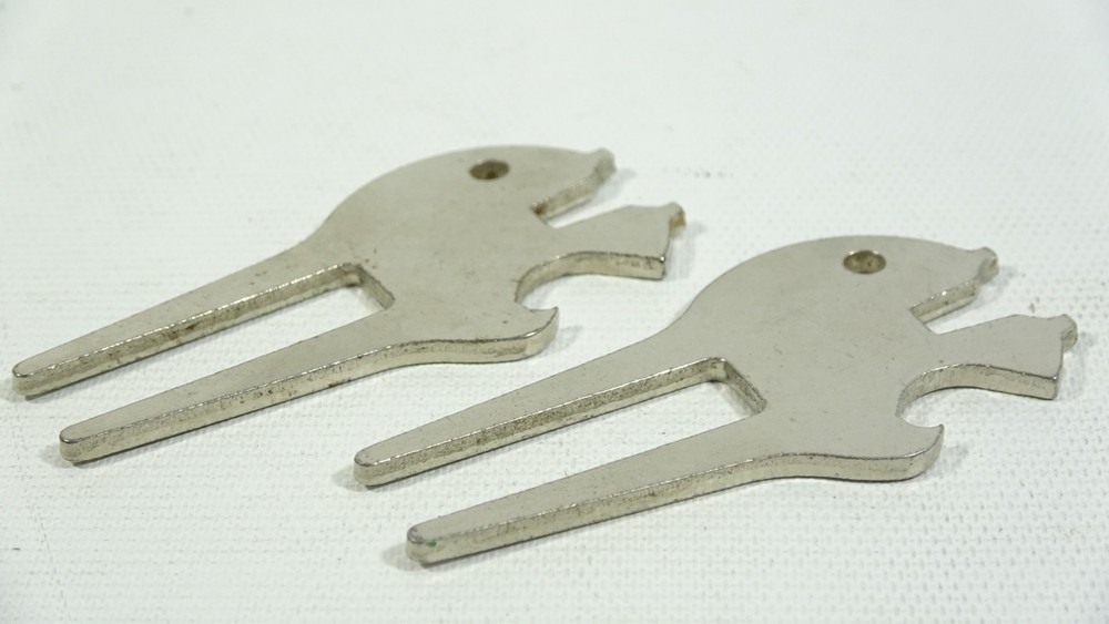2 Kyocera Golf Divot Multi Tool Beer Opener