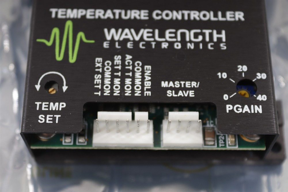 Set of 2x Wavelength Electronics PTC10K-CH000-E Temperature Controller