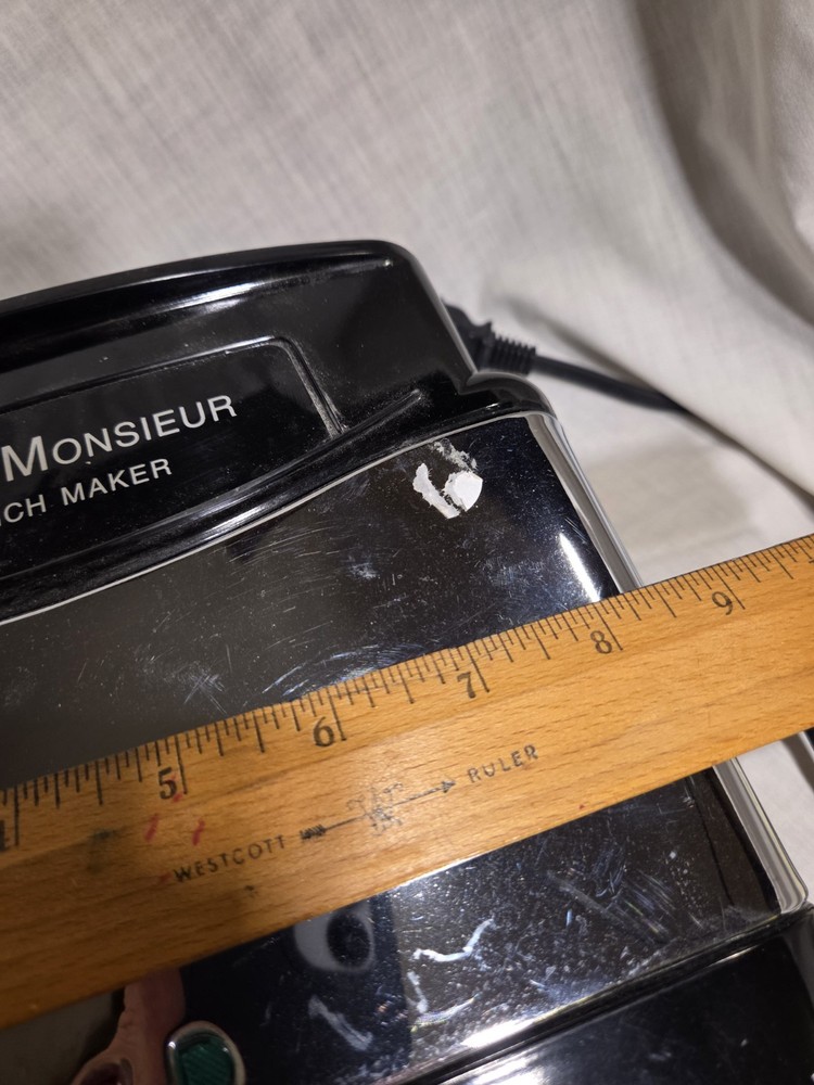 Croque Monsier Madeline Shape Sandwich Maker Easy Clean