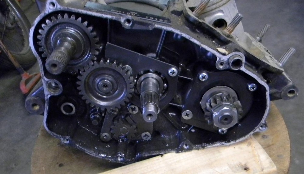 1976-1978 RM100 RM125 ENGINE CASE SET WITH TRANSMISSION