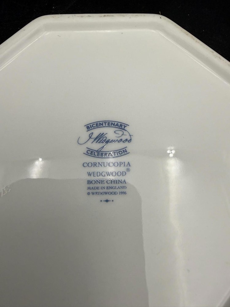 Vintage Fine Bone China “Cornucopia” Octagonal Trinket Dish – Bicentenary