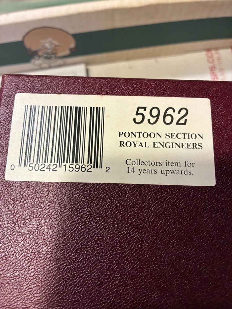 BRITAINS "ROYAL ENGINEERS PONTOON SECTION #5962, PARTIAL, LOOK, READ!!