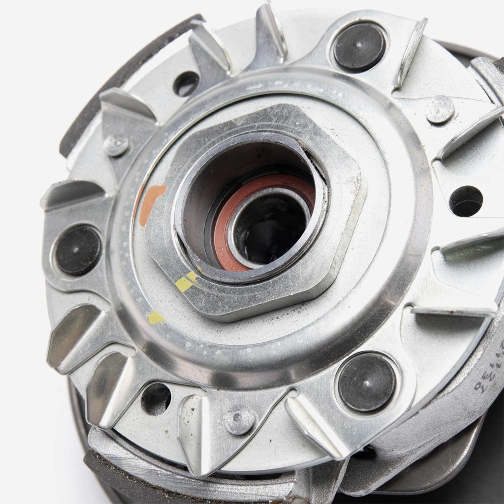 Complete Clutch Assembly Easy to Replace CVT Clutch Assembly Scooter CLA056 Left