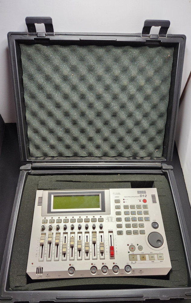 Travel Master Southern Case Korg Digital Recording Studio D12 Untested