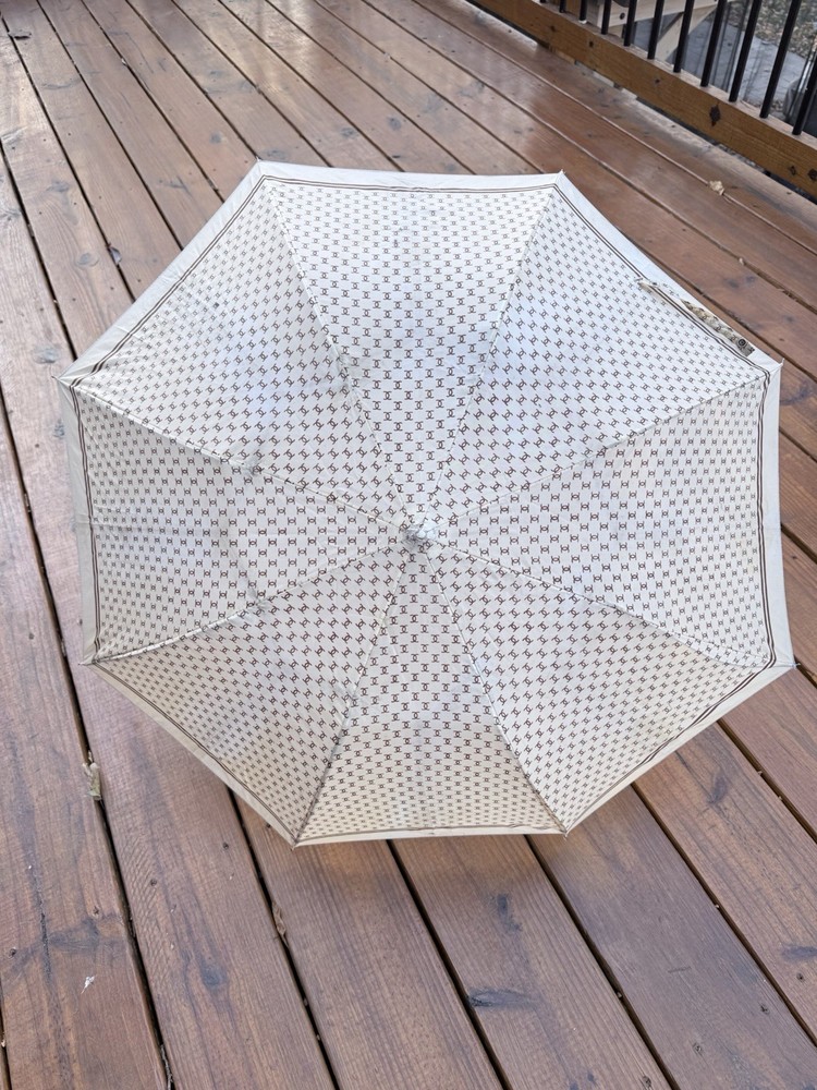 Vintage Nostalgia Compact Umbrella