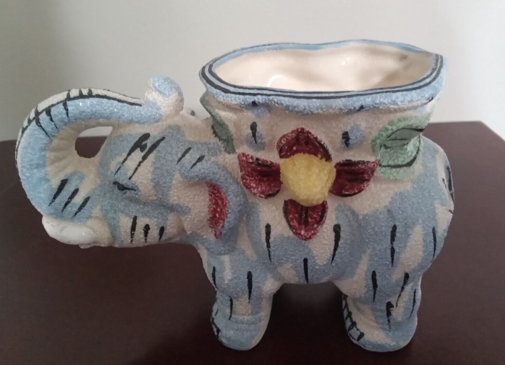 MINI ELEPHANT PLANTER - NEVER USED