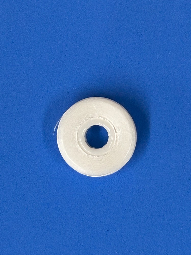 White Prewound Bobbins Thread, 145 yds, Size L, 144pcs, Sideless