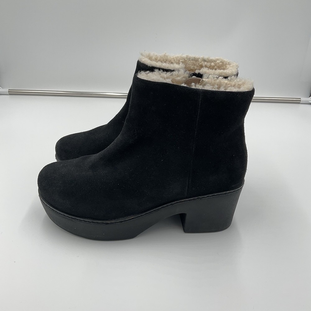 FitFlop Black Suede Platform Pilar Shearling Lined Ankle Boots Booties Size 9