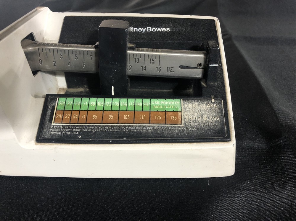 Model 4916 Pitney Bowes 16 Ounce Balance Beam Postal Scale