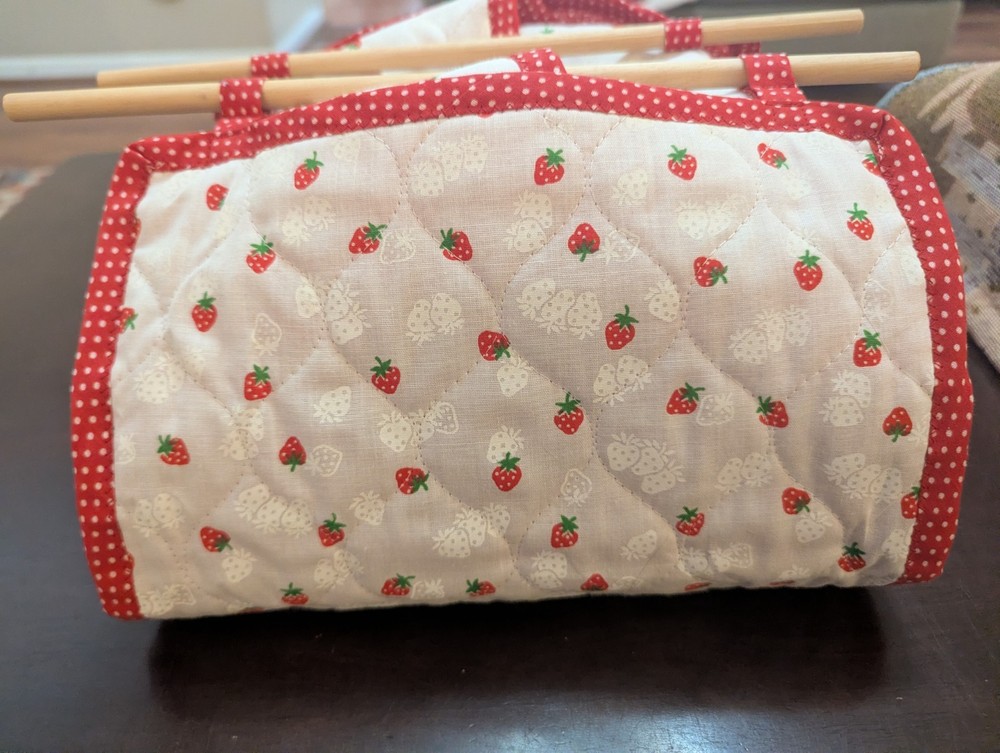 Strawberry Printed Pot Holder Carrier