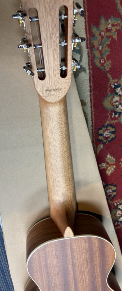 Kala KA-GL 6-String Guitarlele