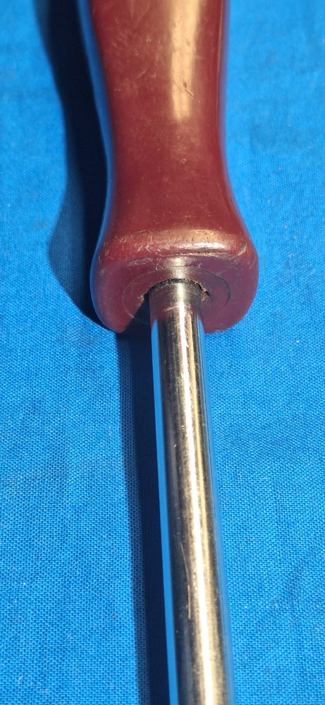 Vintage Matco Tools Maroon handle SDM128P4 13" long #4 phillips screwdriver