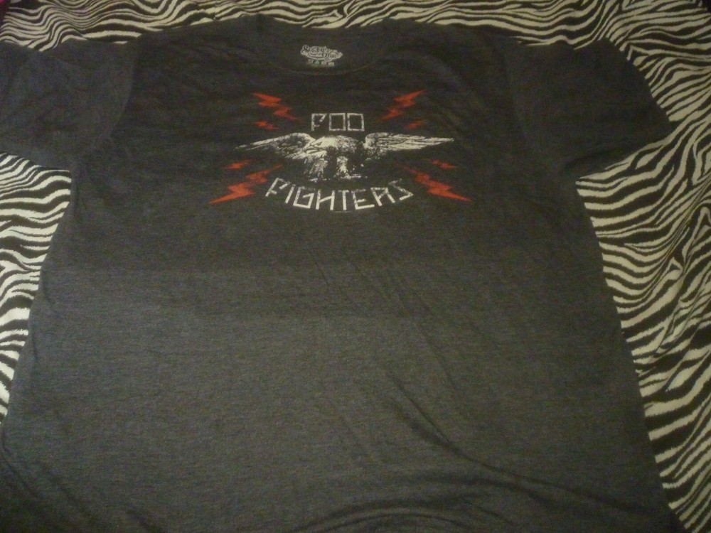 Foo Fighters Shirt - Used Size XL - Good Condition!!!