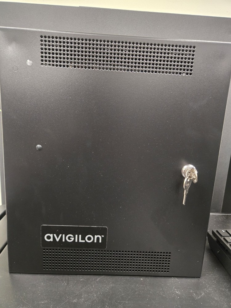 New, never installed, Access Control Avigilon Access Control Panel