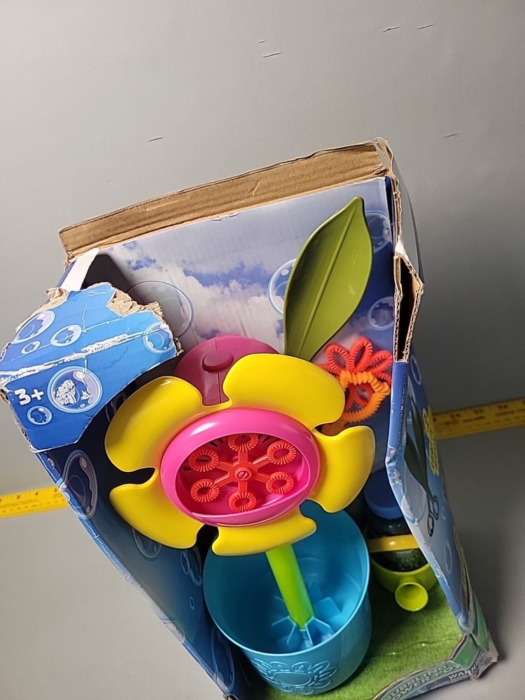 MAXX BUBBLES FLOWER POT BUBBLE BLOWER , (BOX FAIR)