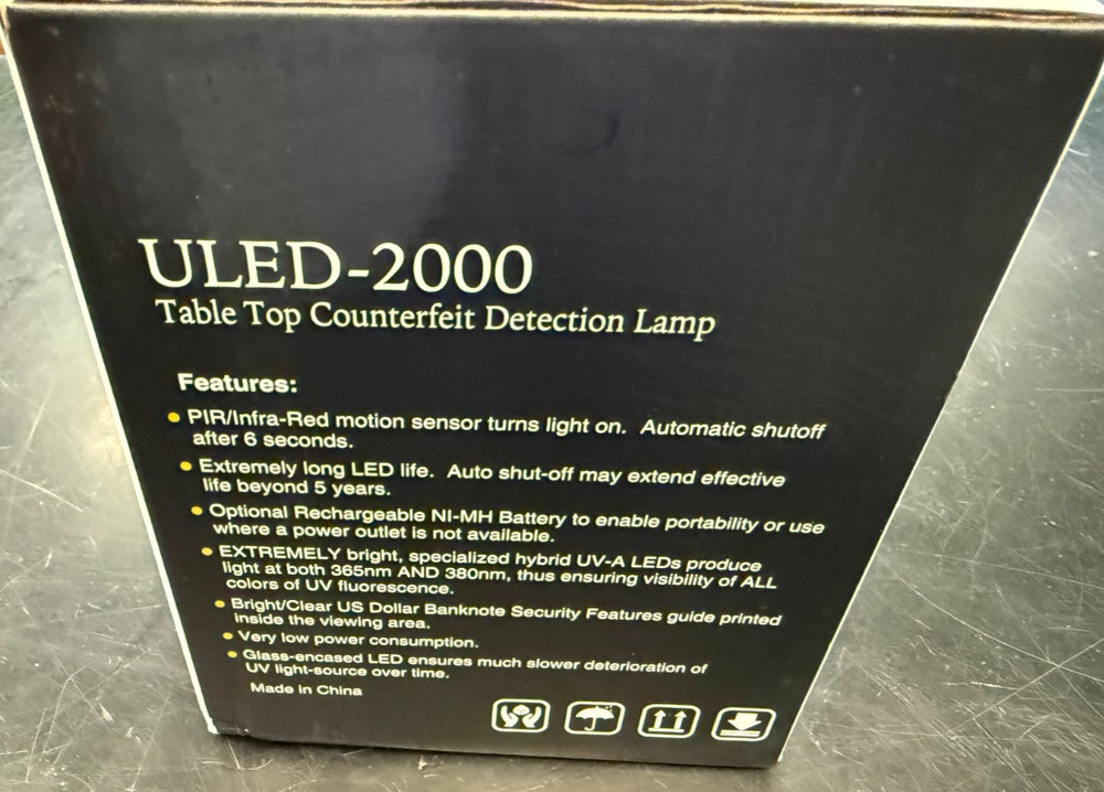 Fraud Fighter ULED-2000 table top counterfeit detection lamp new