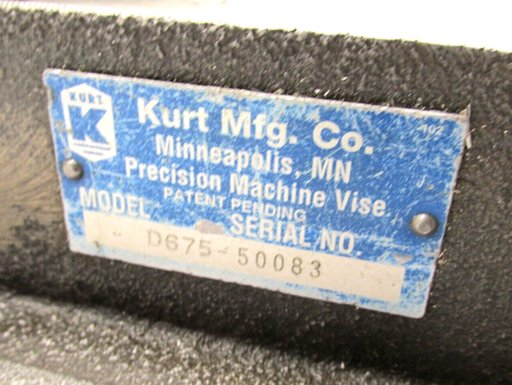 KURT ANGLOCK 6" MILLING MACHINE VISE - #D675