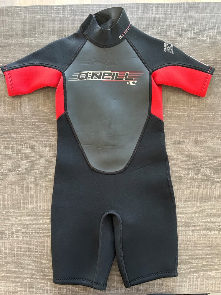 O'Neill Wetsuit Size 6 - Black/Red