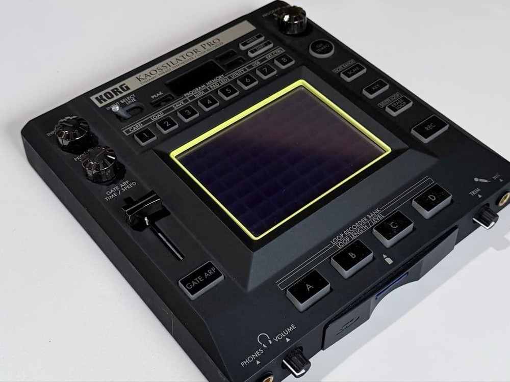KORG KO-1 PRO KAOSSILATOR PRO - Dynamic Phrase Synthesizer Used