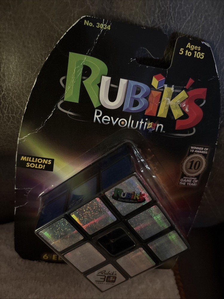 RUBIK'S CUBE REVOLUTION 30th ANNIVERSARY 2010 ELECTRONICGAME 3034 New In Package