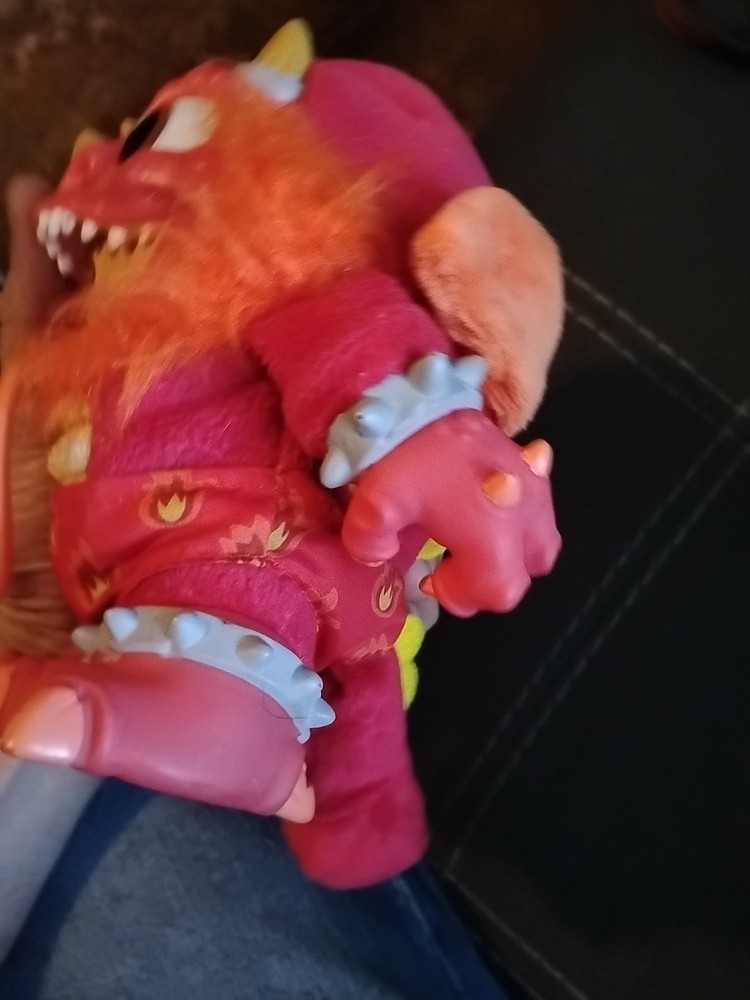 CRATE CREATURES SURPRISE! "CHAR" THE INTERACTIVE TOY MONSTER, TESTED & WORKS