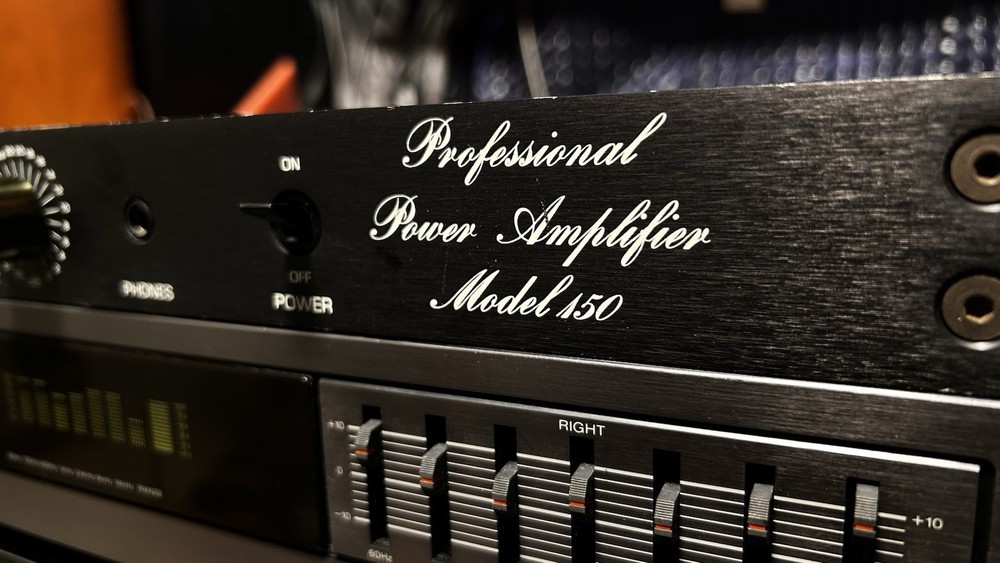 BGW 150 Broadcast Power Amp