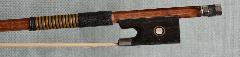 Full size 4/4 Octagonal Viola Bow, 66g