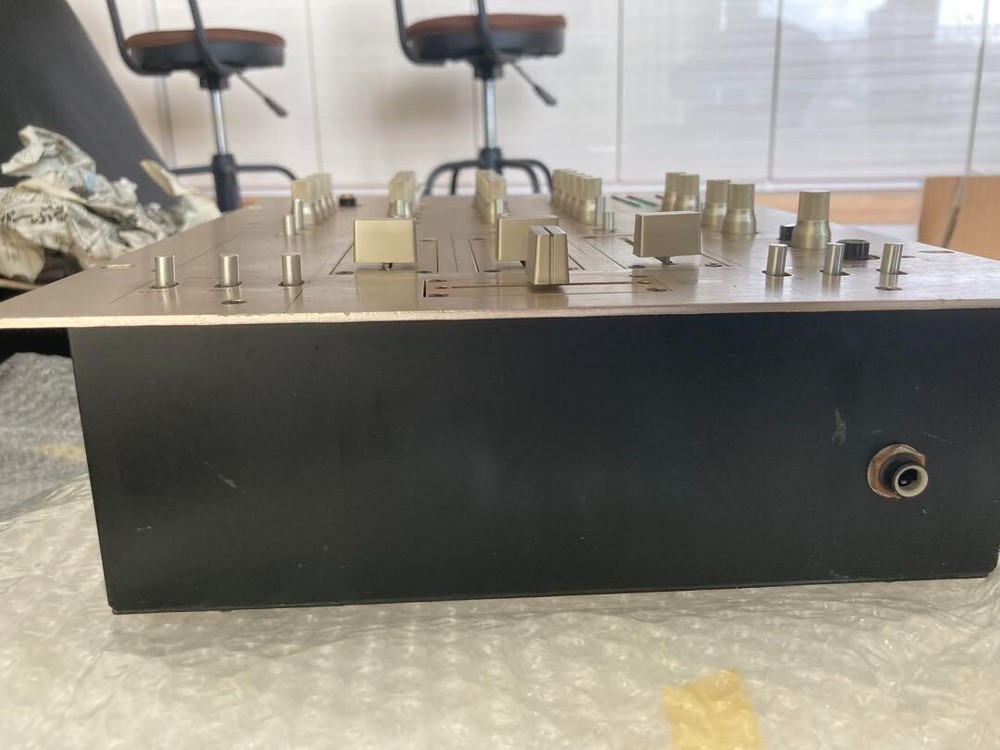 VESTAX PMC-270 3 DJ MIXER / Working