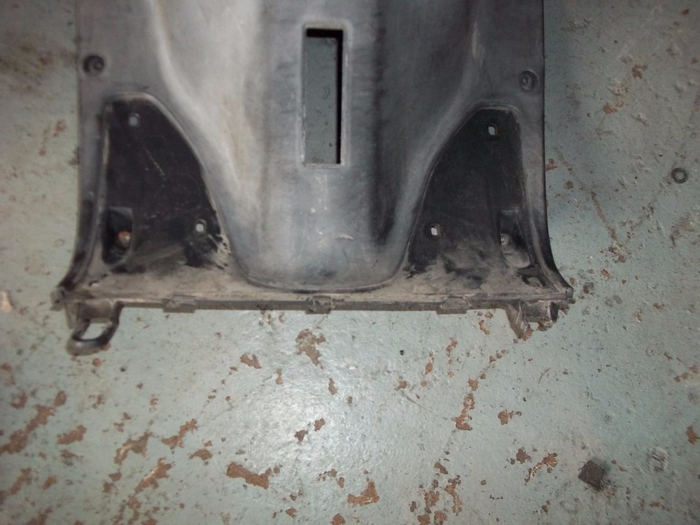 Sym Jet Euro X 100 Inner Legshield Knee Panel