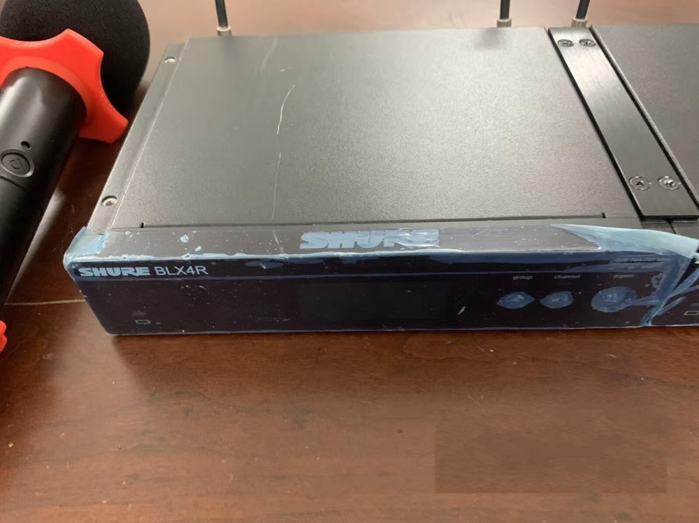 1PCS Used Shure BLX4R wireless receiver