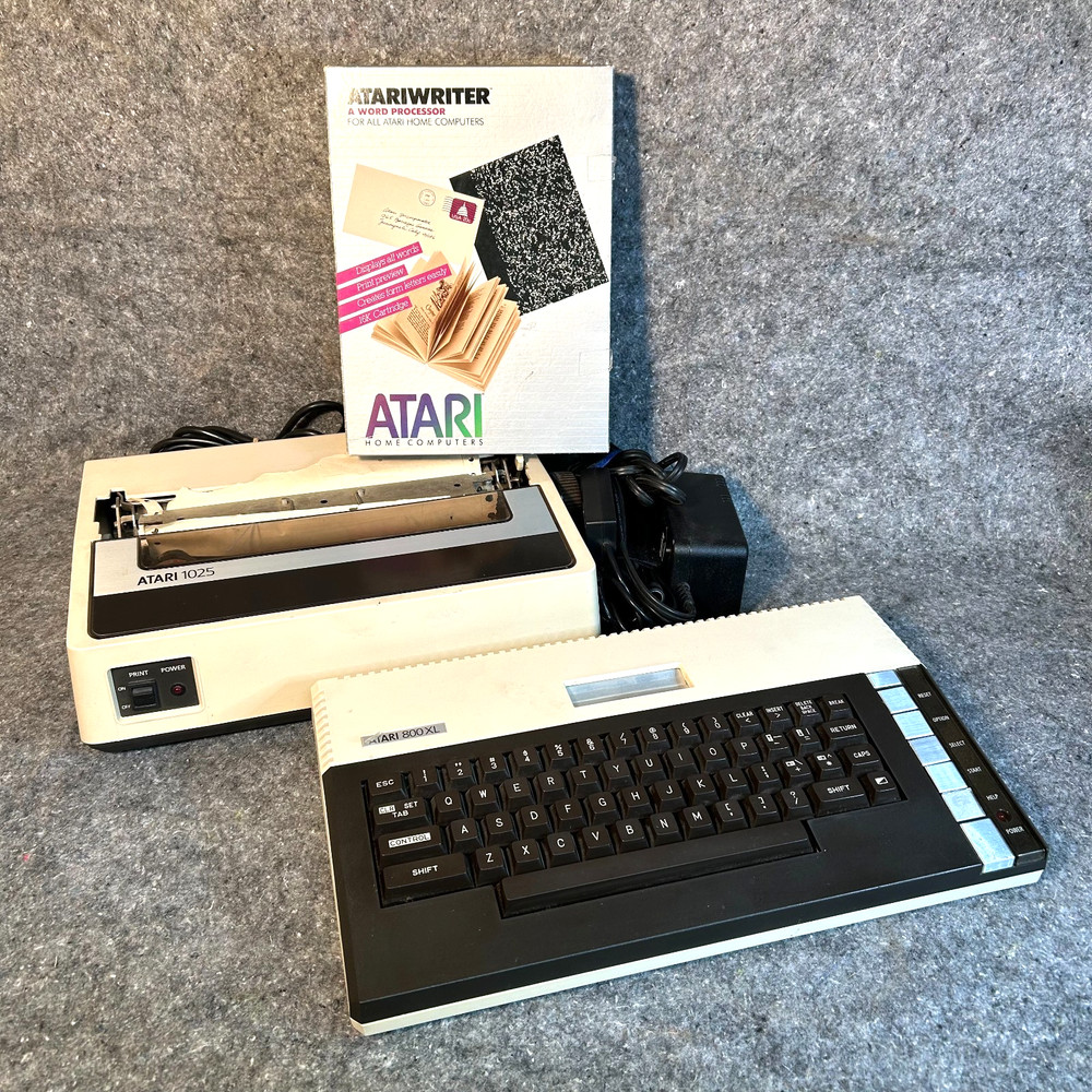 Atari 800XL Computer and Atari 1025 Printer AtariWriter Bundle Powers On As-is