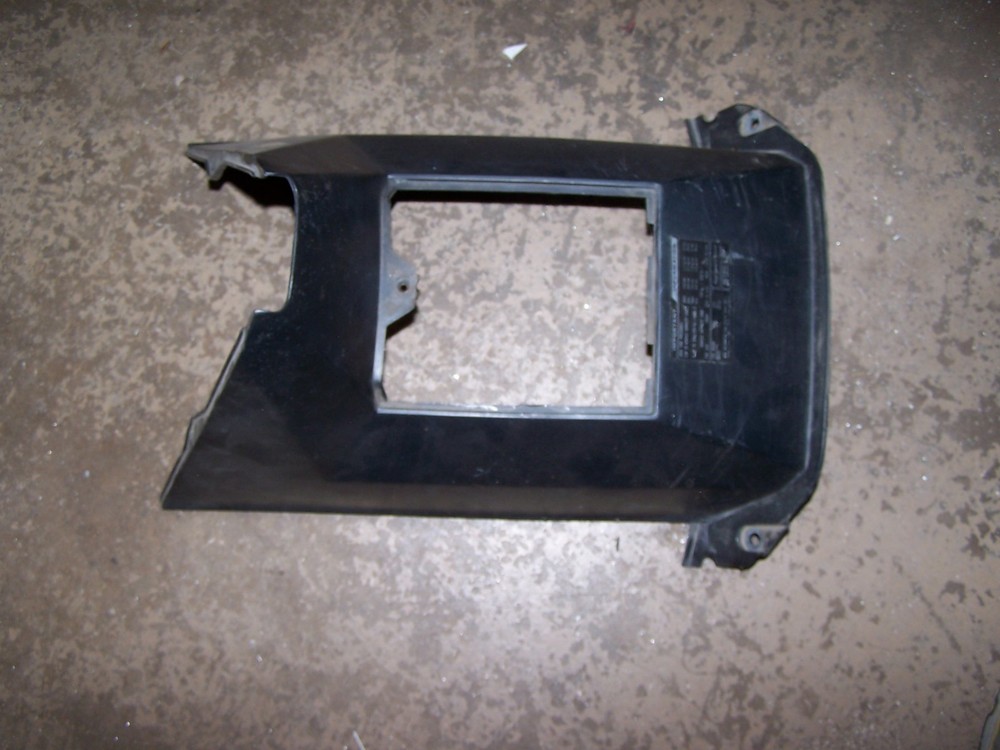 FRONT ENGINE COVER CH150 HONDA CH 150 SCOOTER 1986