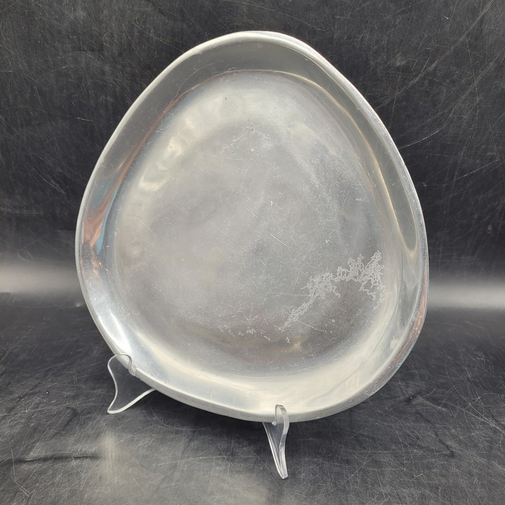 Nambé 525 Alloy Modern Triangular MCM Plate 10" Made In USA
