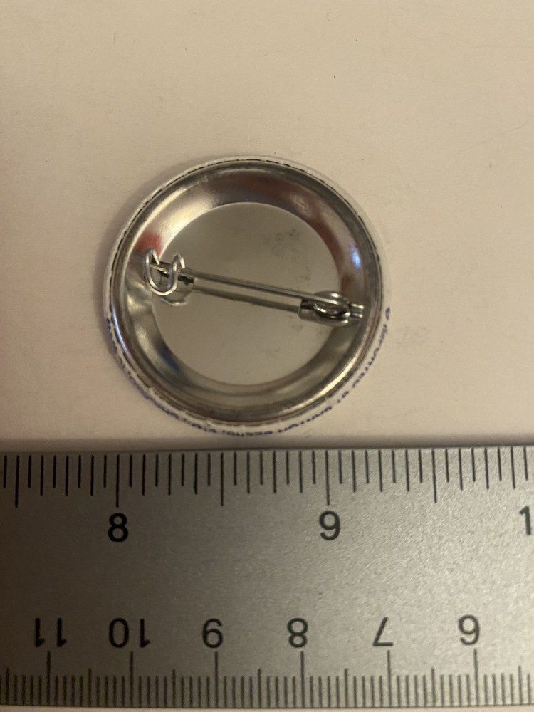 Corona Light Advertising Pin Back Button P38