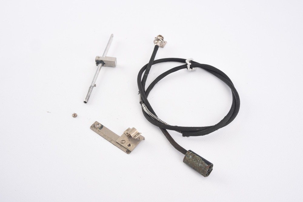 Plaubel Makiflex Automatic Camera Part Shutter Release Cable & Hardware V04