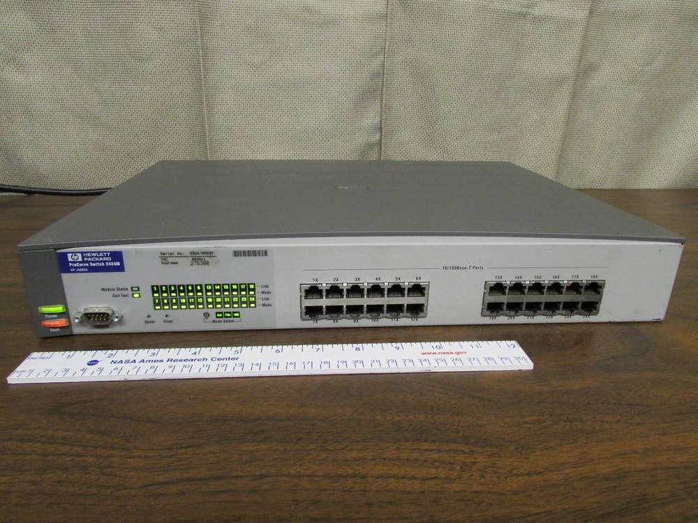 HP Procurve Switch 2424M J4093A Powers Up Passes Self-Test 2 Gigabit Modules