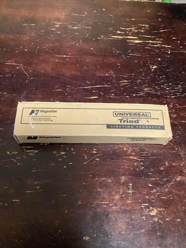 New MagneTek Universal Triad Electronic Ballast