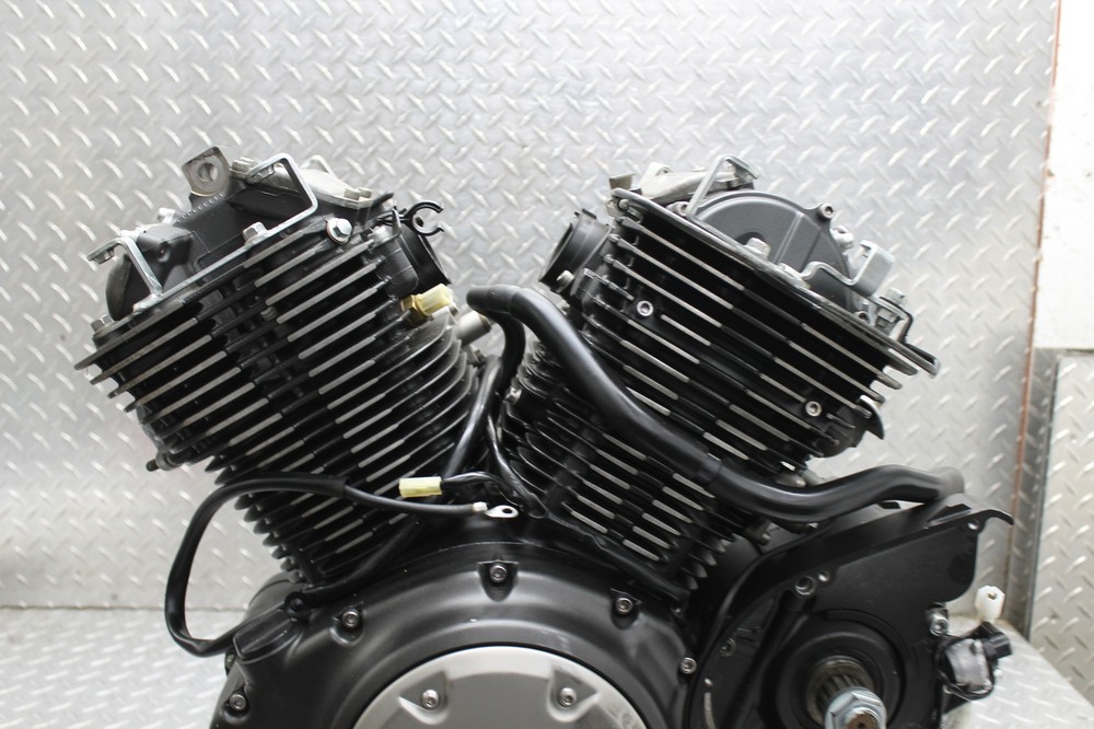 2014 YAMAHA BOLT XVS950 ENGINE MOTOR COMPERSSION VIDEO