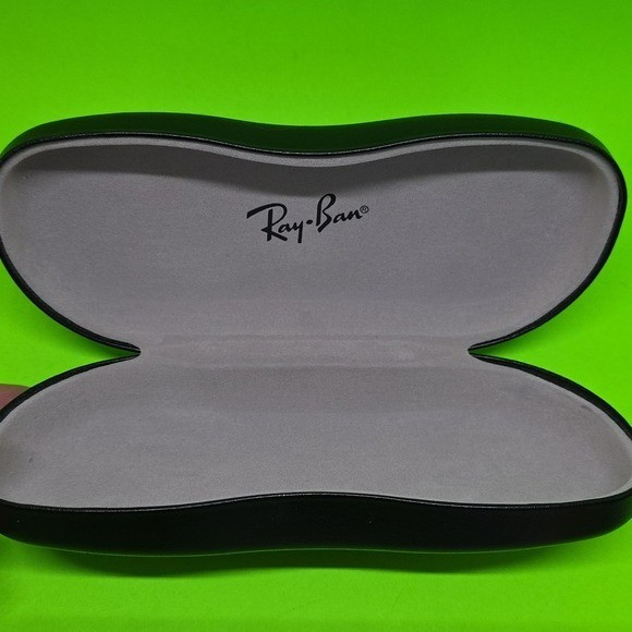 Ray Ban Black Clamshell Eyeglass Case (Case Only)