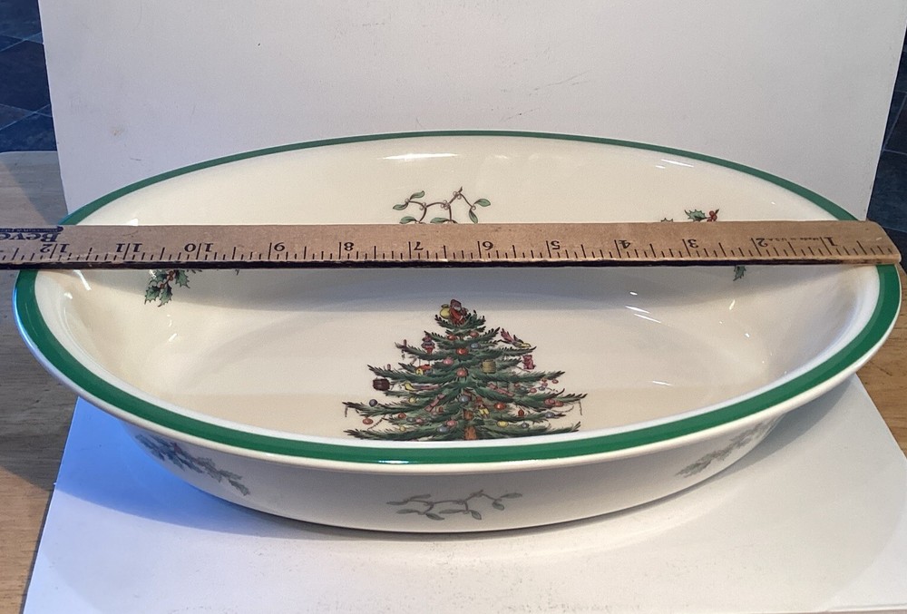 Spode Christmas Tree Oval Vegetable Baker Original Box