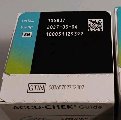 400 Accu-Chek Guide Test Strips 4 x 100 Sealed Boxes + Lancing Device